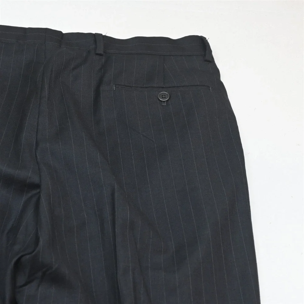 Jos A Bank 42S 38x30 Gray Striped 100% Wool Mens Jacket Pants Suit